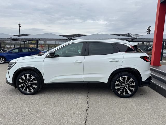 Renault Austral HYBRID* E-TECH* 197кс.* FULL LED* DISTRONIC* TOP - автомобили, коли, обяви за нови и употребявани 3