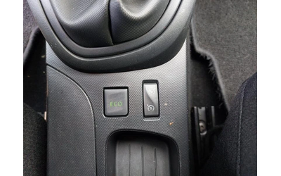 Renault Captur 1, 5dci  EURO 5B - автомобили, коли, обяви за нови и употребявани 11