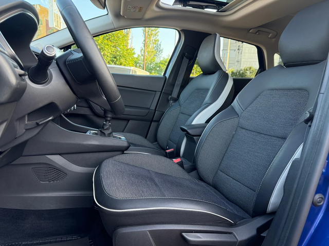 Renault Captur 1.3 TcE MildHybrid * * 45000km* * - автомобили, коли, обяви за нови и употребявани 6