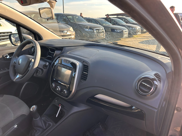 Renault Captur 1.5DCI NAVI EURO 5 - автомобили, коли, обяви за нови и употребявани 9
