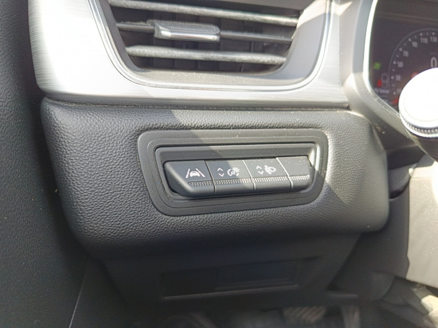 Renault CAPTUR - автомобили, коли, обяви за нови и употребявани 9