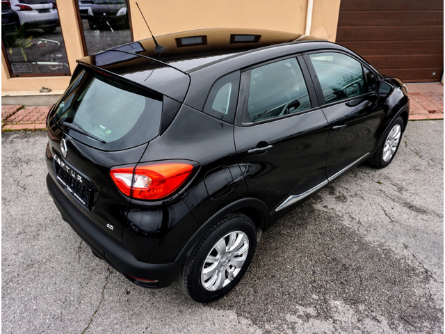 Renault Captur 1.5DCI LIVE - автомобили, коли, обяви за нови и употребявани 2