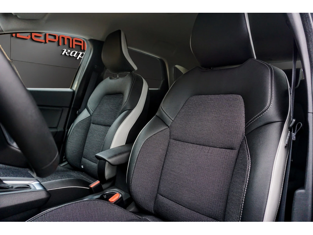 Renault Captur 1.6 E-TECH - автомобили, коли, обяви за нови и употребявани 7