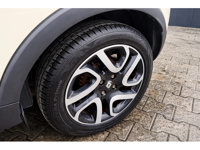 Renault Captur 1.5dci АВТОМАТ !!Собствен лизинг !!! - автомобили, коли, обяви за нови и употребявани 8