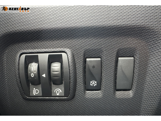 Renault Captur 900куб. 89к.с./ГАРАНЦИЯ ОТ КЕНТАВЪР - автомобили, коли, обяви за нови и употребявани 13