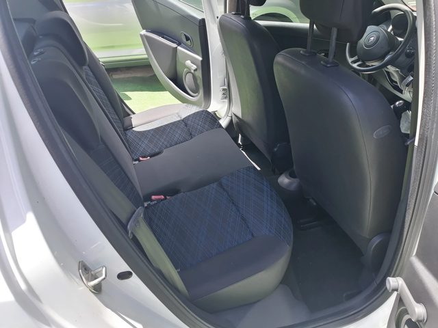 Renault Clio 1.5dCi - автомобили, коли, обяви за нови и употребявани 9