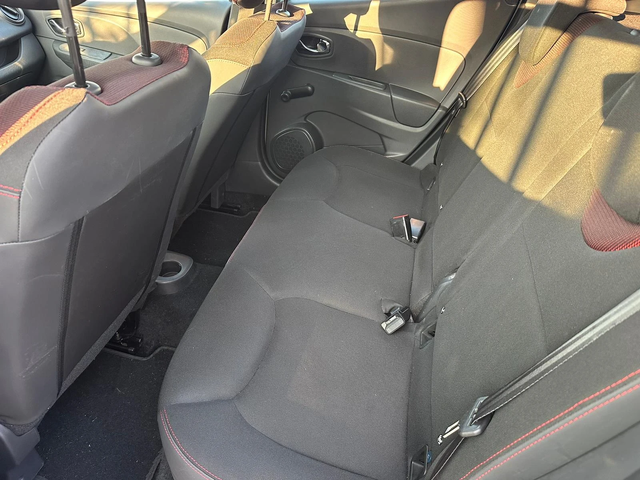 Renault Clio 1, 200 EURO5B - автомобили, коли, обяви за нови и употребявани 9