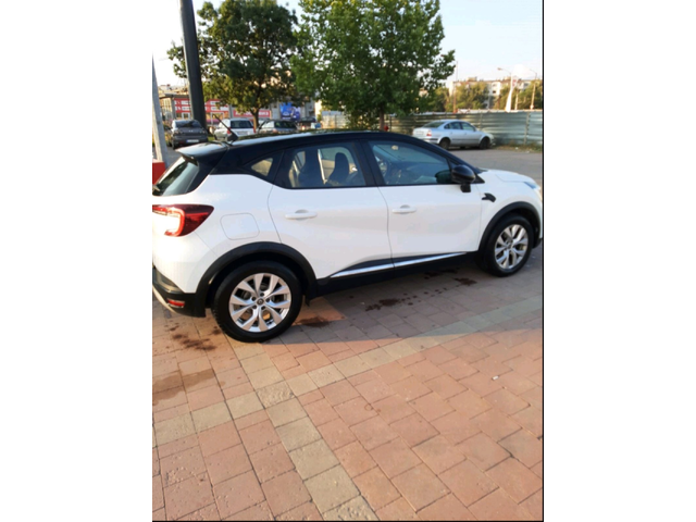 Renault Clio, 2020 г., 47000 км, 100 к.с. - автомобили, коли, обяви за нови и употребявани 1