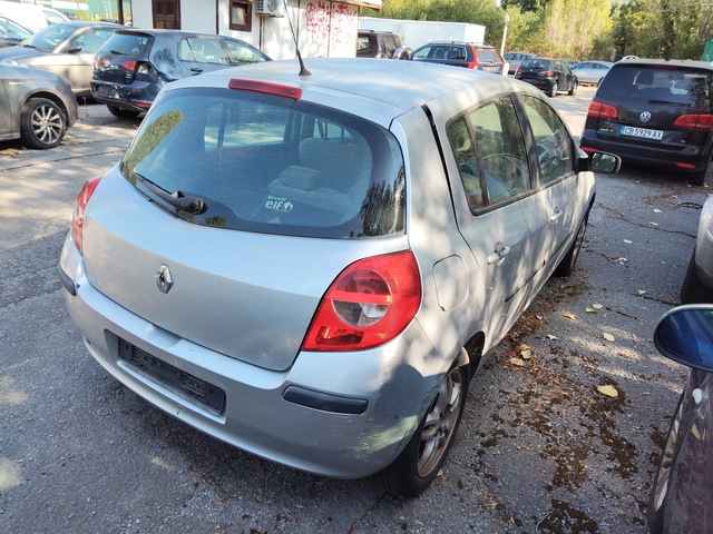 Renault Clio 1, 2i 75ps ГАЗ BRC - автомобили, коли, обяви за нови и употребявани 3