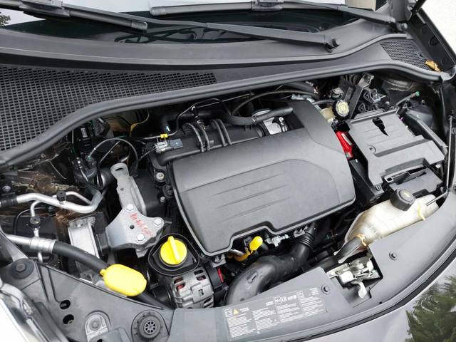 Renault Clio 1, 2i 75ps ГАЗ BRC - автомобили, коли, обяви за нови и употребявани 14