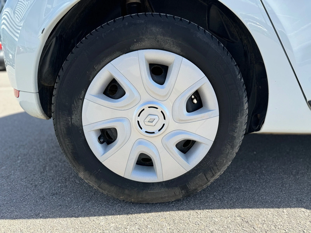 Renault Clio 1.5DCI-2018-KTEO - автомобили, коли, обяви за нови и употребявани 4