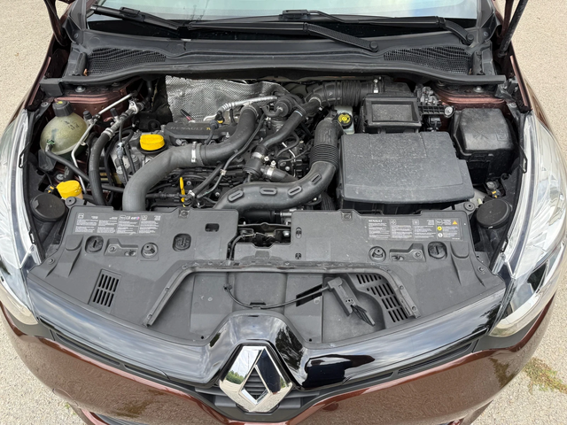 Renault Clio 1.2i / GT / AUTOMATIC - автомобили, коли, обяви за нови и употребявани 13