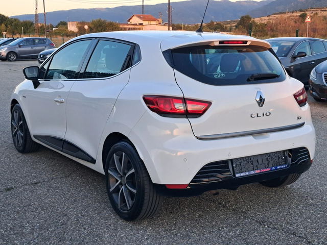 Renault Clio 0.9 Tse - автомобили, коли, обяви за нови и употребявани 6