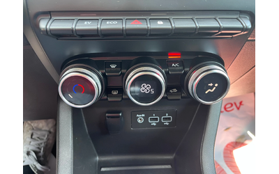 Renault Clio E-tech Hybrid 1.6 - автомобили, коли, обяви за нови и употребявани 11