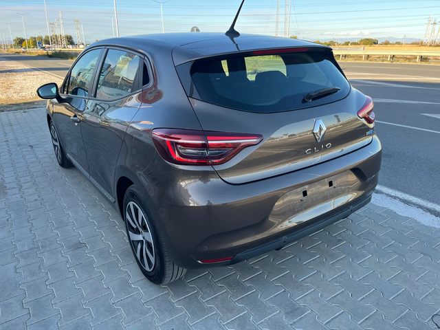 Renault Clio E-tech Hybrid 1.6 - автомобили, коли, обяви за нови и употребявани 4