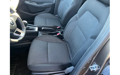 Renault Clio E-tech Hybrid 1.6 - автомобили, коли, обяви за нови и употребявани 7