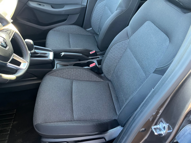 Renault Clio E-tech Hybrid 1.6 - автомобили, коли, обяви за нови и употребявани 7