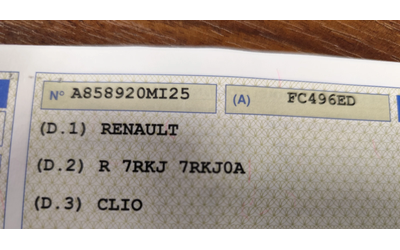 Renault Clio 1.5DCi* DUEL* EURO6B* LED* NAVI* - автомобили, коли, обяви за нови и употребявани 15