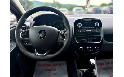 Renault Clio - автомобили, коли, обяви за нови и употребявани 7