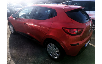 Renault Clio 1.2i/SPORT - автомобили, коли, обяви за нови и употребявани 6