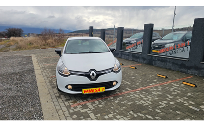 renault-clio - 0