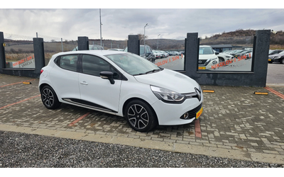 renault-clio - 1