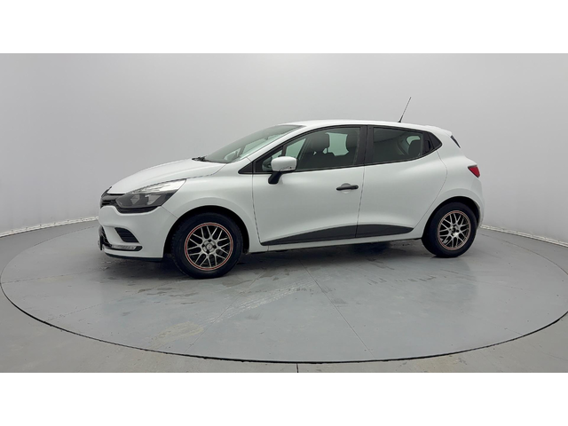 Renault Clio - автомобили, коли, обяви за нови и употребявани 15