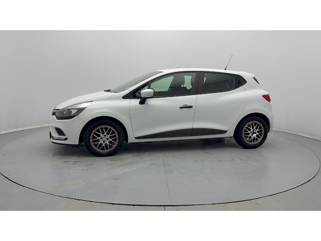 Renault Clio - автомобили, коли, обяви за нови и употребявани 16