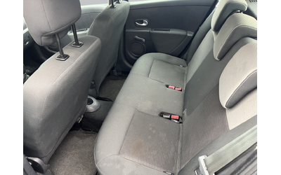 Renault CLIO - автомобили, коли, обяви за нови и употребявани 9