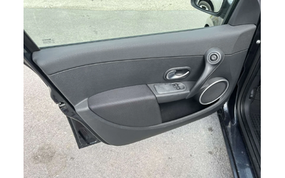 Renault Clio 1.2I 75кс EURO 4 КЛИМАТИК - автомобили, коли, обяви за нови и употребявани 6