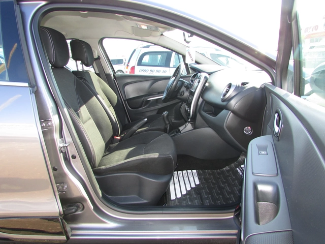 Renault Clio 1.5CDI SPORT EU5B - автомобили, коли, обяви за нови и употребявани 9