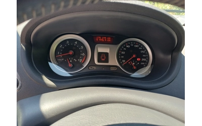 Renault Clio 1.2i  R - автомобили, коли, обяви за нови и употребявани 15