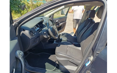 Renault Clio 1.2i  R - автомобили, коли, обяви за нови и употребявани 8