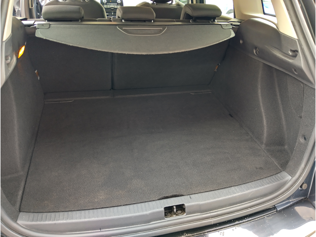 Renault Clio Grand tour - автомобили, коли, обяви за нови и употребявани 12