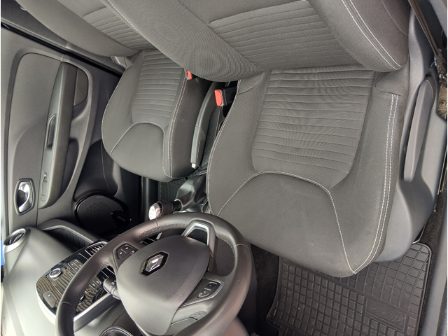 Renault Clio Grand tour - автомобили, коли, обяви за нови и употребявани 7