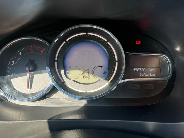 Renault Fluence 1.5DCI* EURO5* - автомобили, коли, обяви за нови и употребявани 6