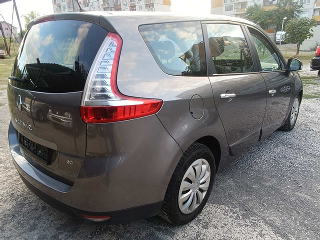 Renault Grand scenic 1500DCi - автомобили, коли, обяви за нови и употребявани 7