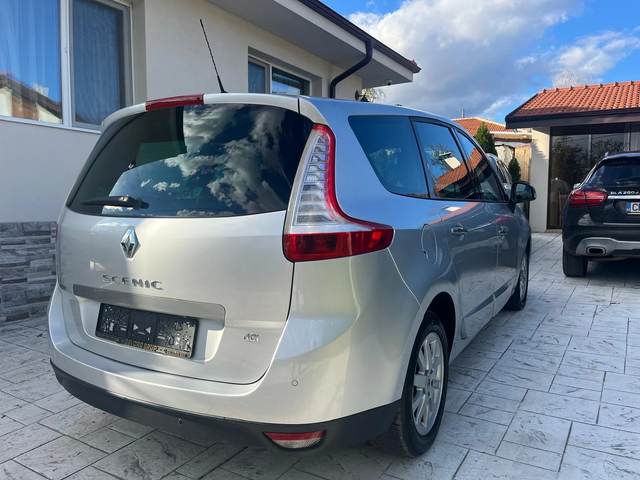 Renault Grand scenic 1.5 DCI AVTO PANORAMA - автомобили, коли, обяви за нови и употребявани 4