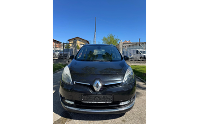 renault-grand-scenic - 1