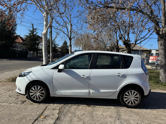 Renault Grand scenic 1.2 BENZIN AUSTRIA - автомобили, коли, обяви за нови и употребявани 7