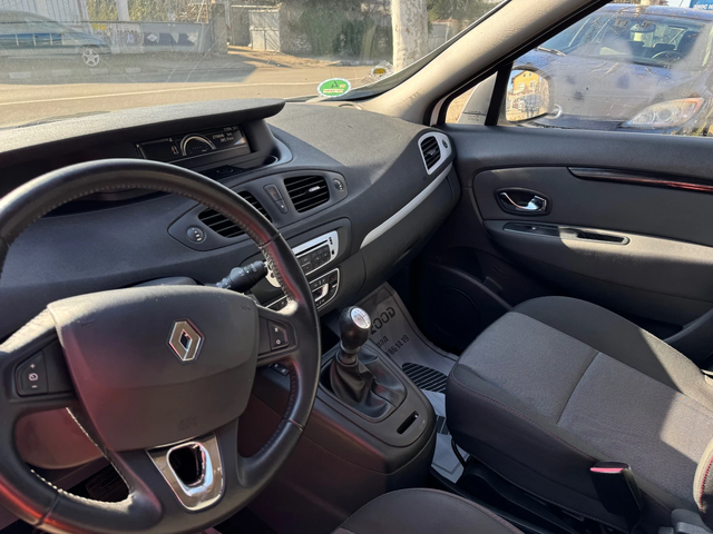 Renault Grand scenic 1.2 BENZIN AUSTRIA - автомобили, коли, обяви за нови и употребявани 8