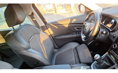 Renault Grand scenic 1.8 Bose Full Led - автомобили, коли, обяви за нови и употребявани 9