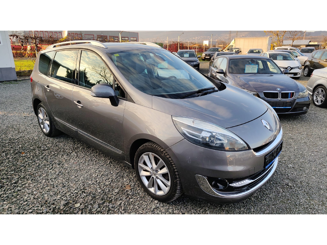 Renault Grand Scenic - автомобили, коли, обяви за нови и употребявани 1