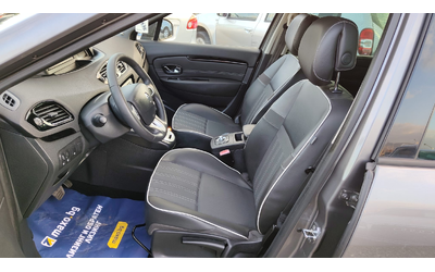 renault-grand-scenic - 4
