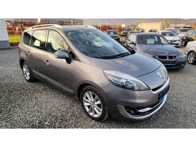 Renault Grand scenic 1.5DCI - автомобили, коли, обяви за нови и употребявани 1