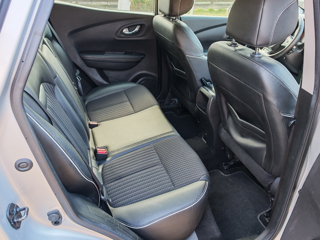 Renault Kadjar 1.5DCI-КОЖА-НАВИГАЦИЯ-КАМЕРА-BOSE EDITION - автомобили, коли, обяви за нови и употребявани 9