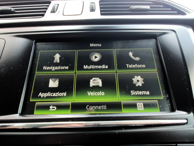 Renault Kadjar 1.5 DCI/Автоматик/NAVI - автомобили, коли, обяви за нови и употребявани 9