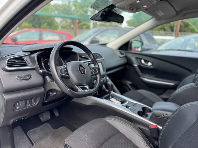 Renault Kadjar Renault Kadjar 1.5DCI* AUTOMATIC* NAVI* EURO 6B - автомобили, коли, обяви за нови и употребявани 6