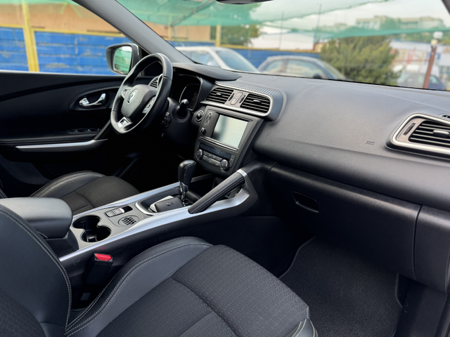 Renault Kadjar Renault Kadjar 1.5DCI* AUTOMATIC* NAVI* EURO 6B - автомобили, коли, обяви за нови и употребявани 8