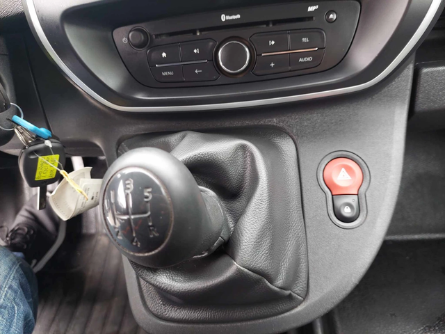 Renault Kangoo 1, 5dci  EURO6 - автомобили, коли, обяви за нови и употребявани 9
